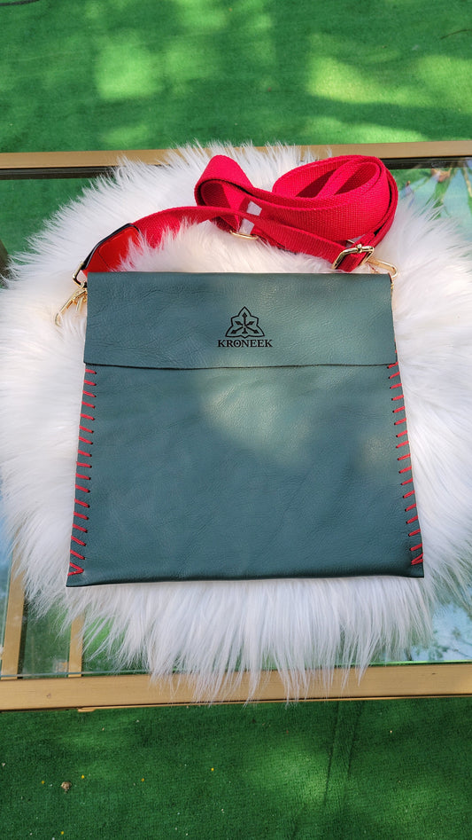 Kroneek Crossbody Bag  Handmade Elegance Meets Modern Comfort.